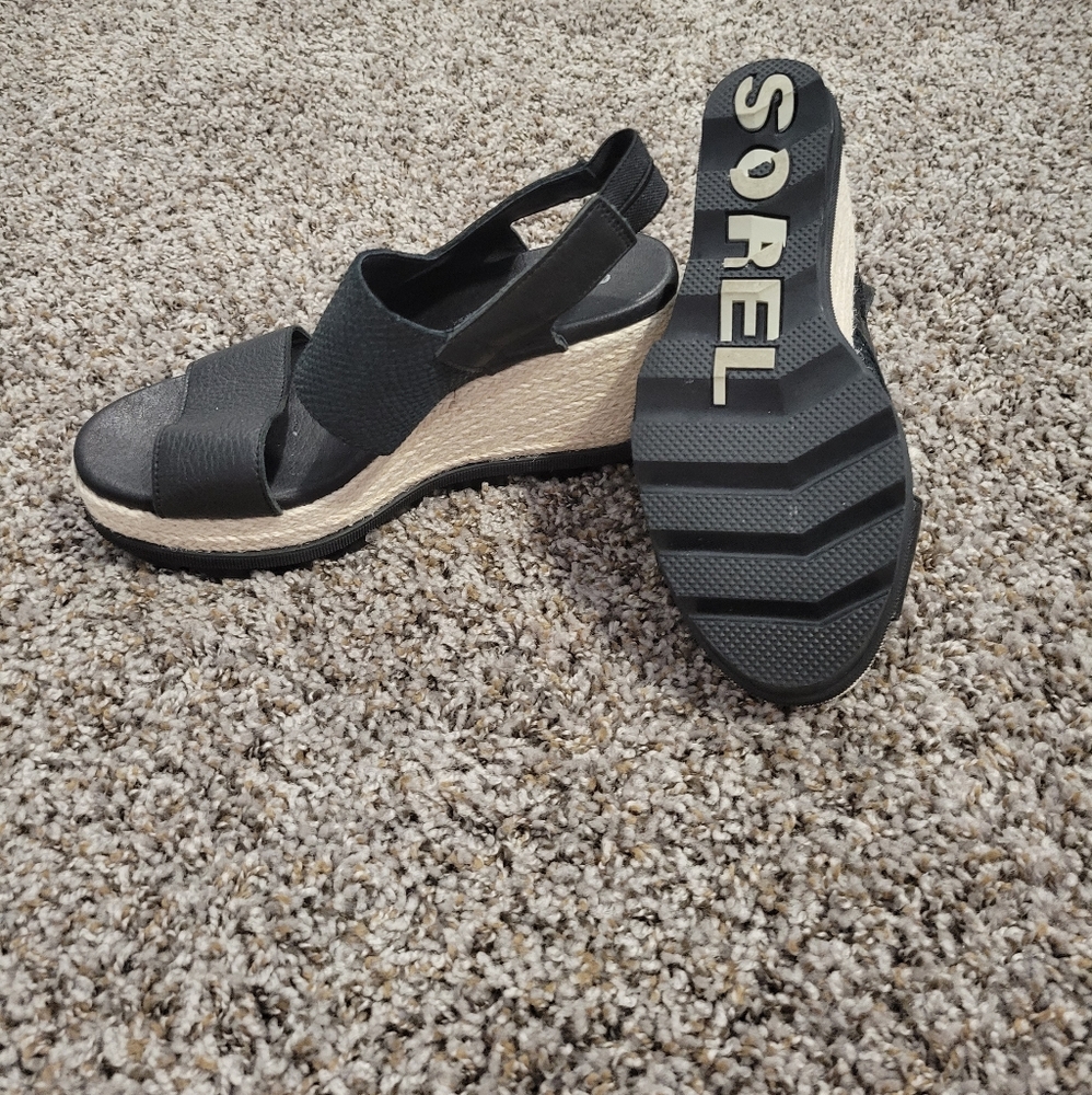 Sorel Black Wedge Sandalz
